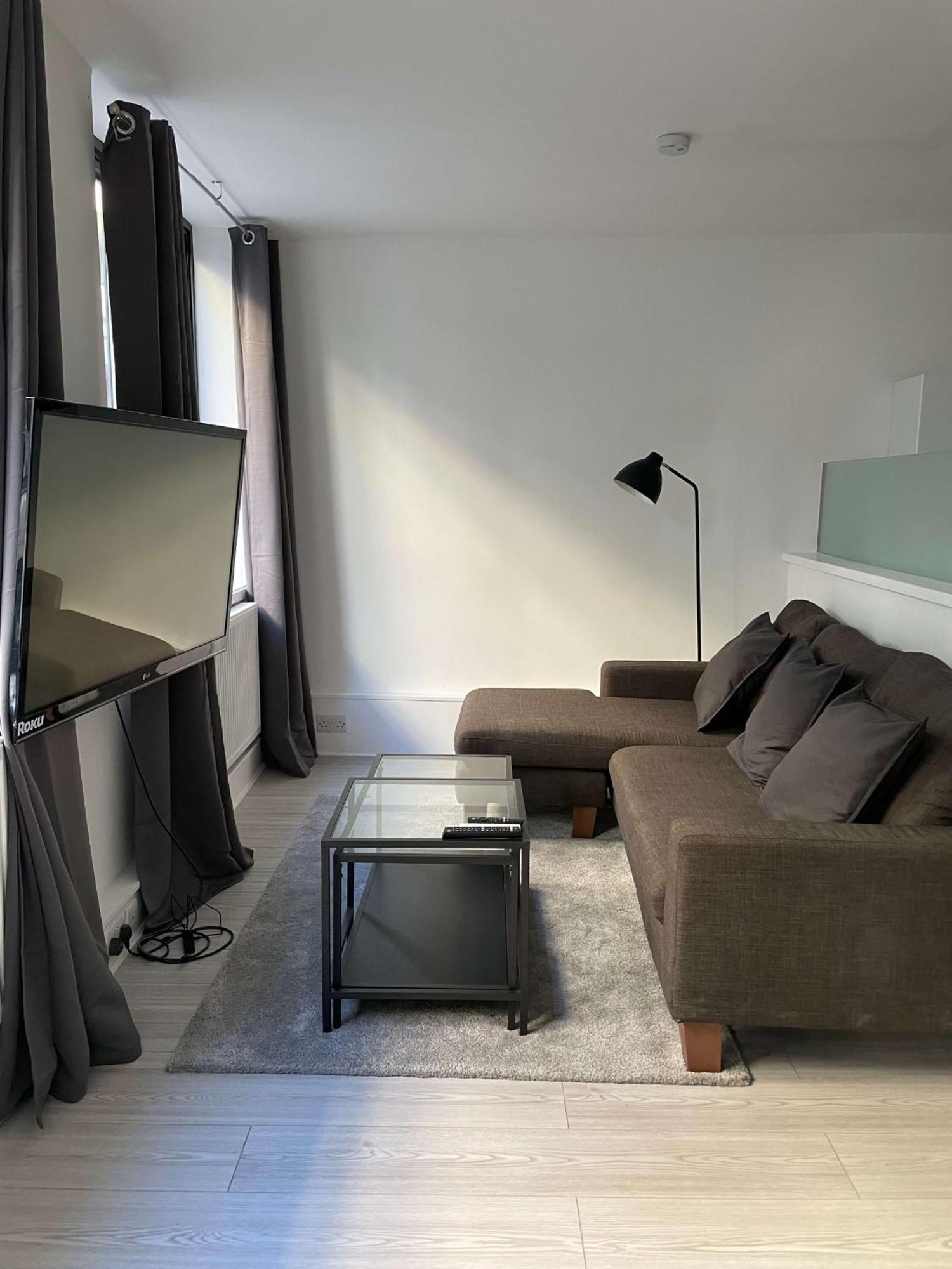 2 Bdrm Contemporary Central London Apartment Esterno foto